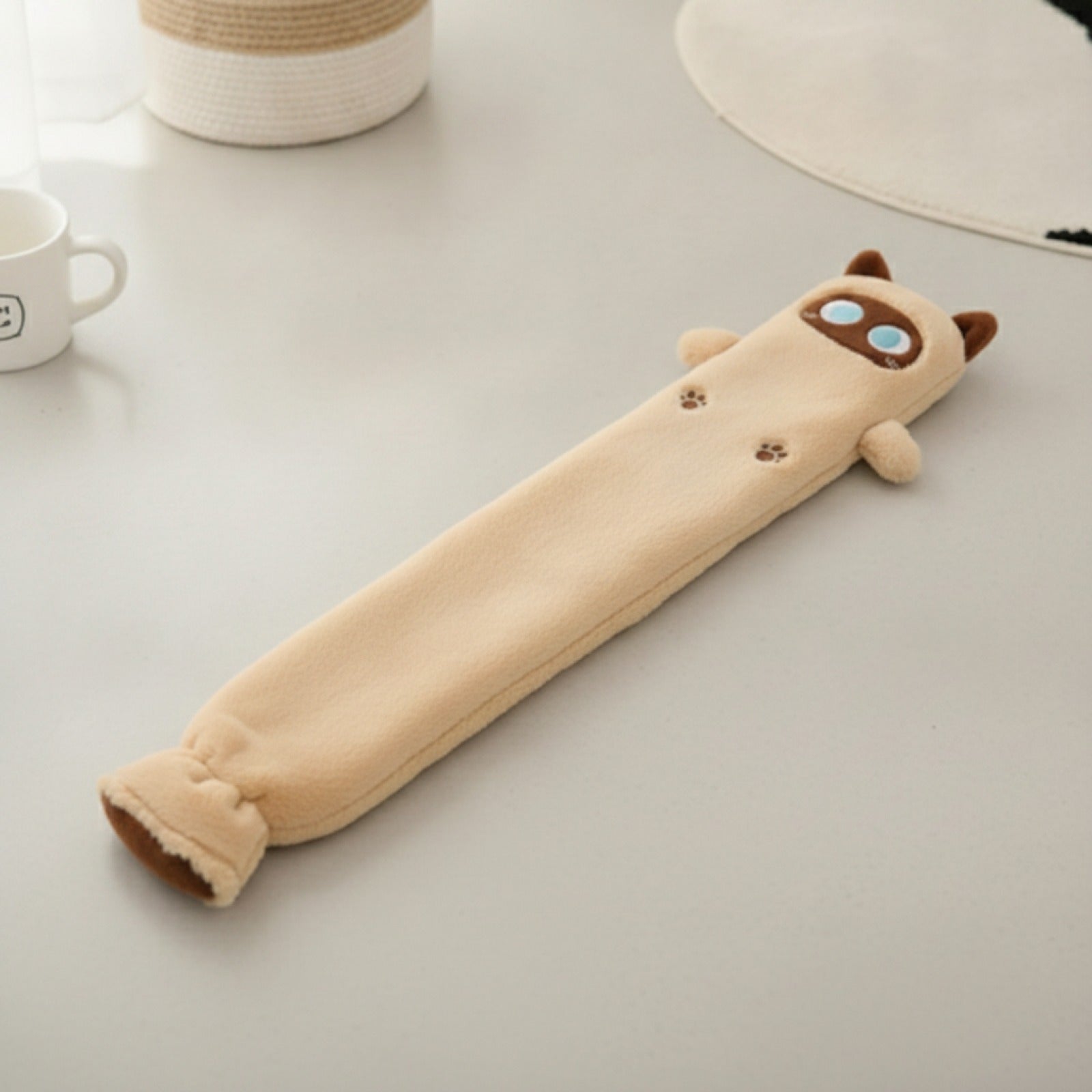 Bouillotte Eau Longue en Peluche : le compagnon réconfortant qui diffuse une chaleur douce pendant des heures